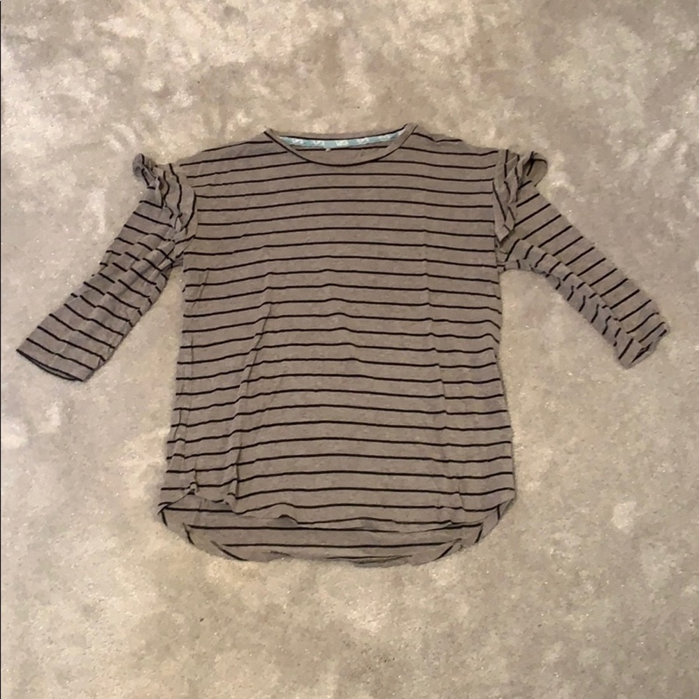 Women’s Gray and Black Striped Top
